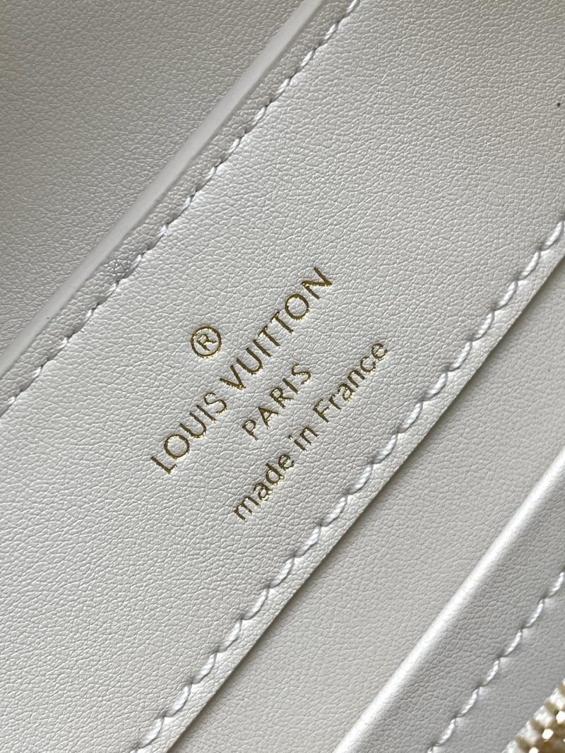 LV Capucines Bags